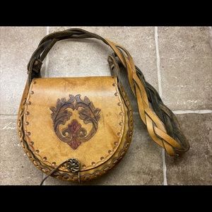 Vintage Western Embossed Tooled 100% Leather Saddle Bag Rustic SUPER NICE!